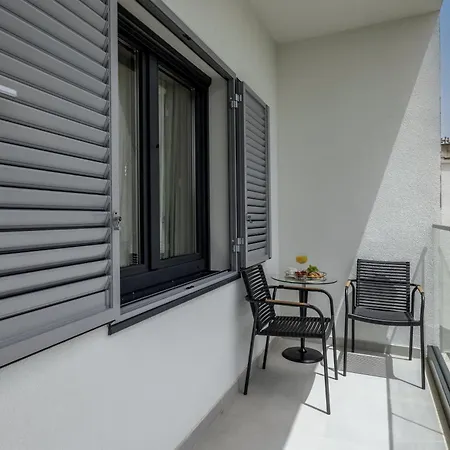 Lux Garden Luxury 2 * Split