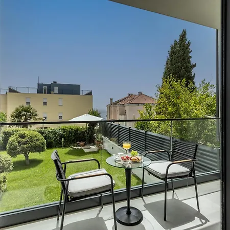 Lux Garden Luxury 2 * Split