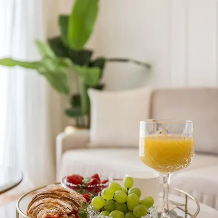 Lux Garden Luxury 2 Apartment *